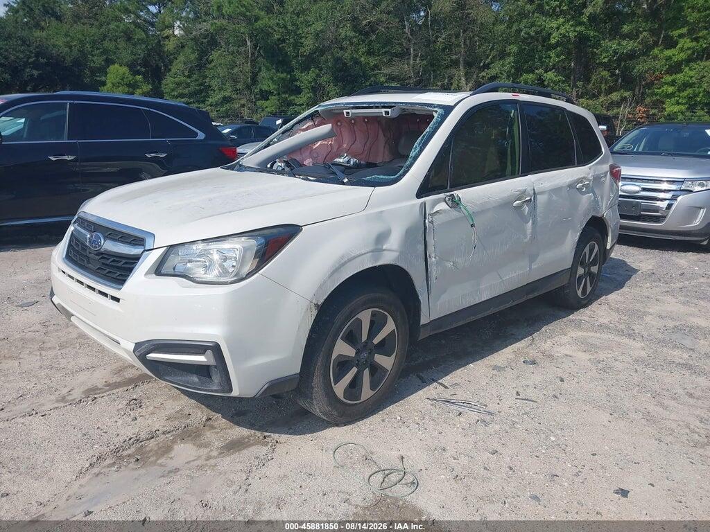 JF2SJAGC8HH515600 2017 SUBARU FORESTER photo no. 2