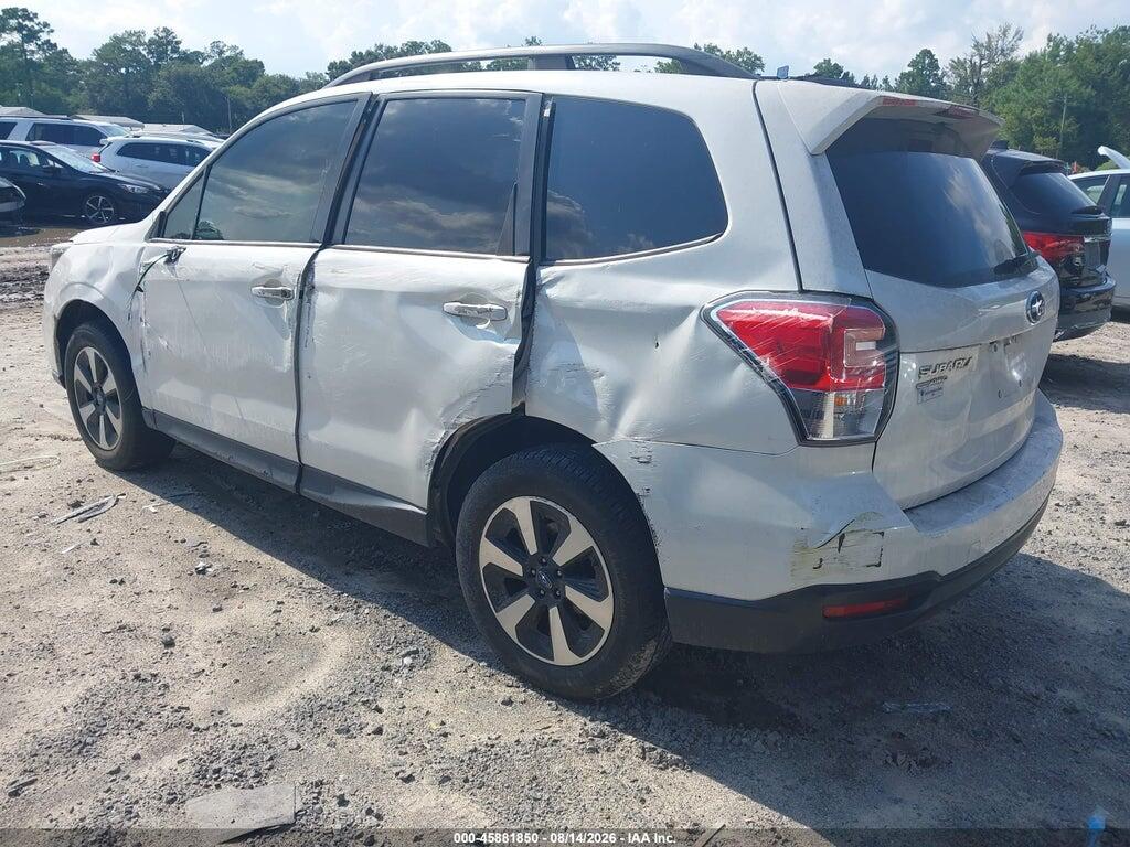 JF2SJAGC8HH515600 2017 SUBARU FORESTER photo no. 3
