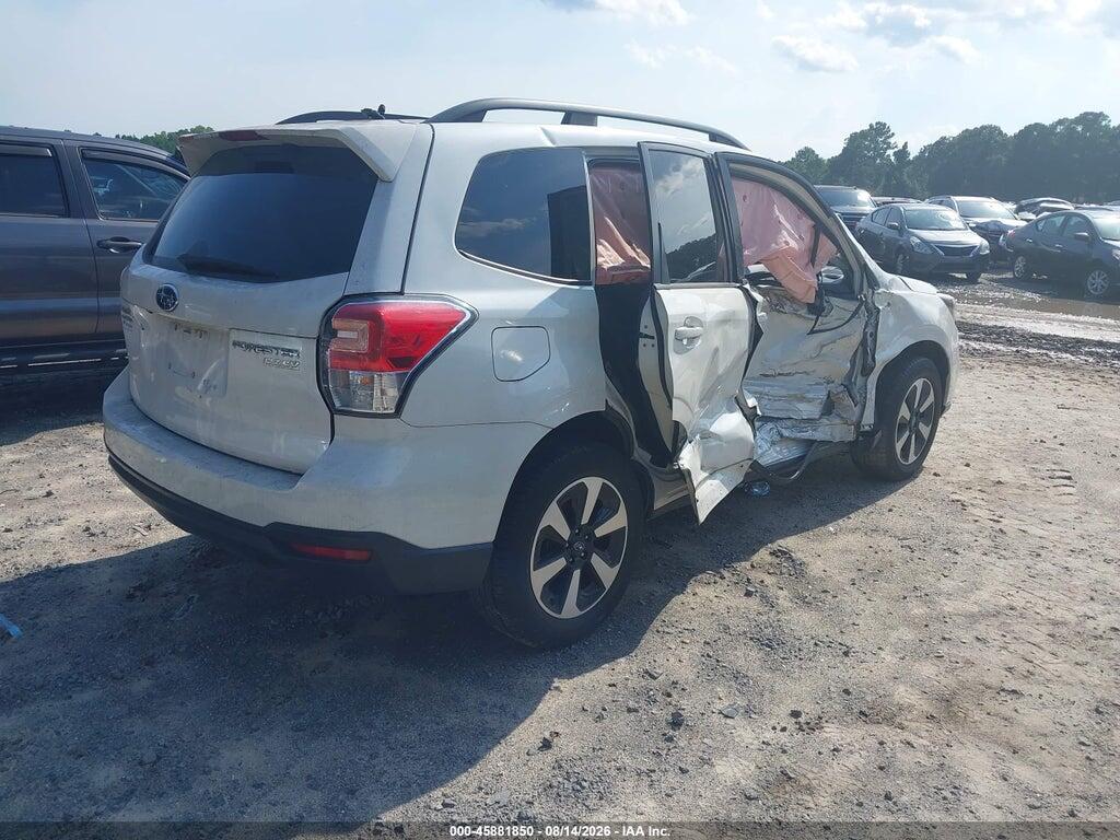 JF2SJAGC8HH515600 2017 SUBARU FORESTER photo no. 4
