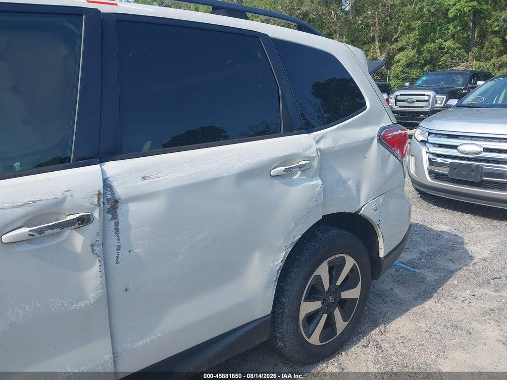 JF2SJAGC8HH515600 2017 SUBARU FORESTER photo no. 6