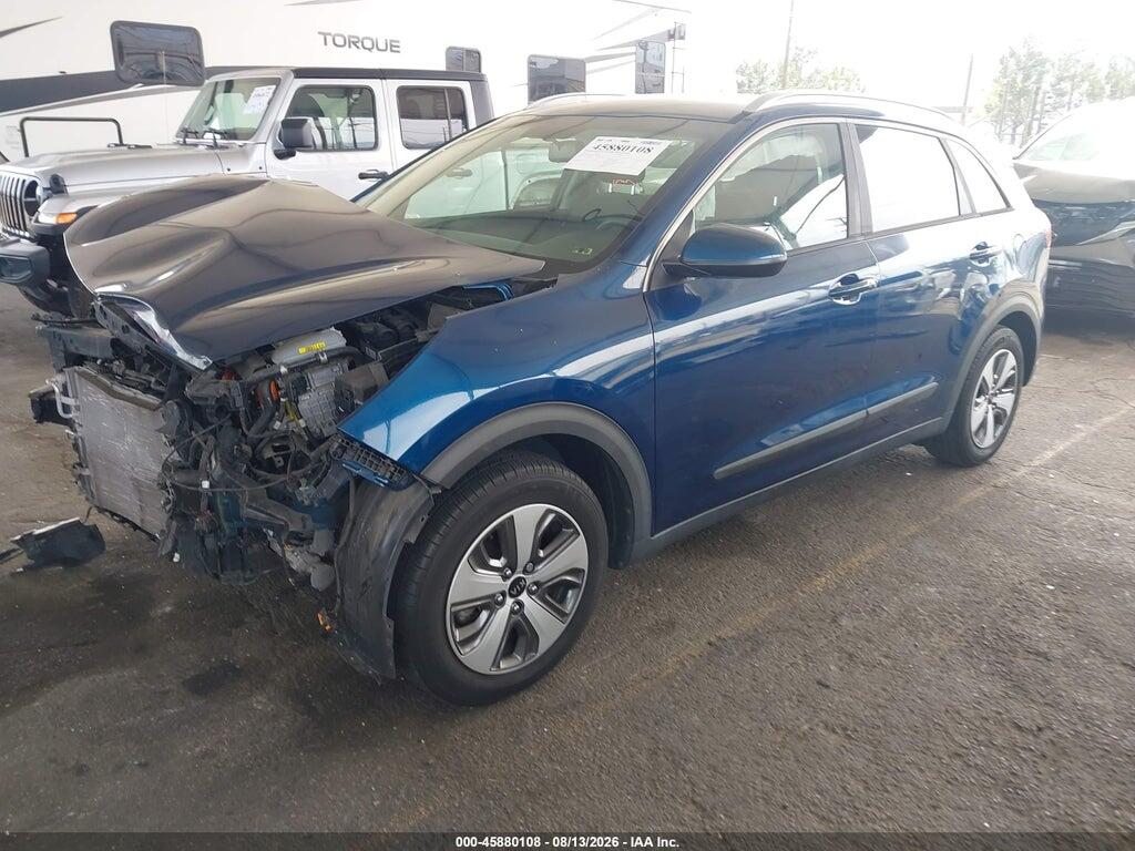KNDCB3LCXH5101477 2017 KIA NIRO photo no. 2