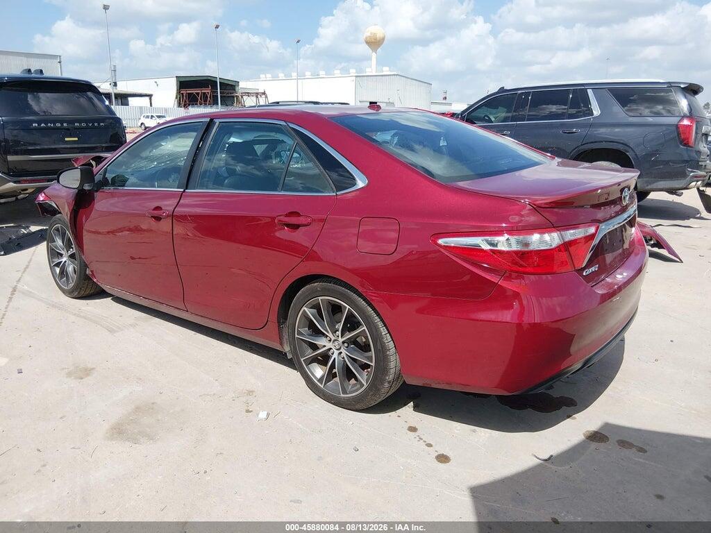 4T1BF1FK7HU733250 2017 TOYOTA CAMRY photo no. 3