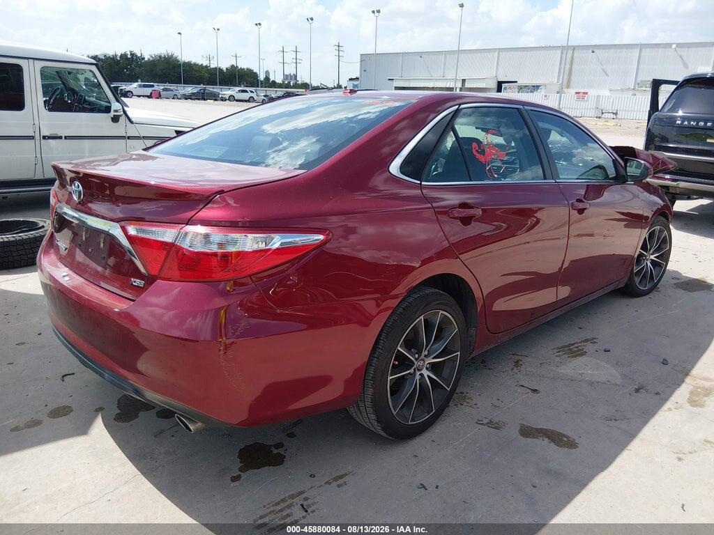 4T1BF1FK7HU733250 2017 TOYOTA CAMRY photo no. 4