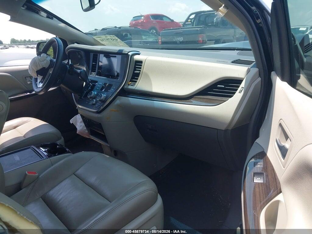5TDYZ3DC9HS864049 2017 TOYOTA SIENNA photo no. 5