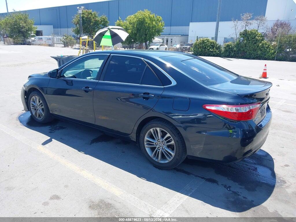 4T1BF1FK5HU389997 2017 TOYOTA CAMRY photo no. 3