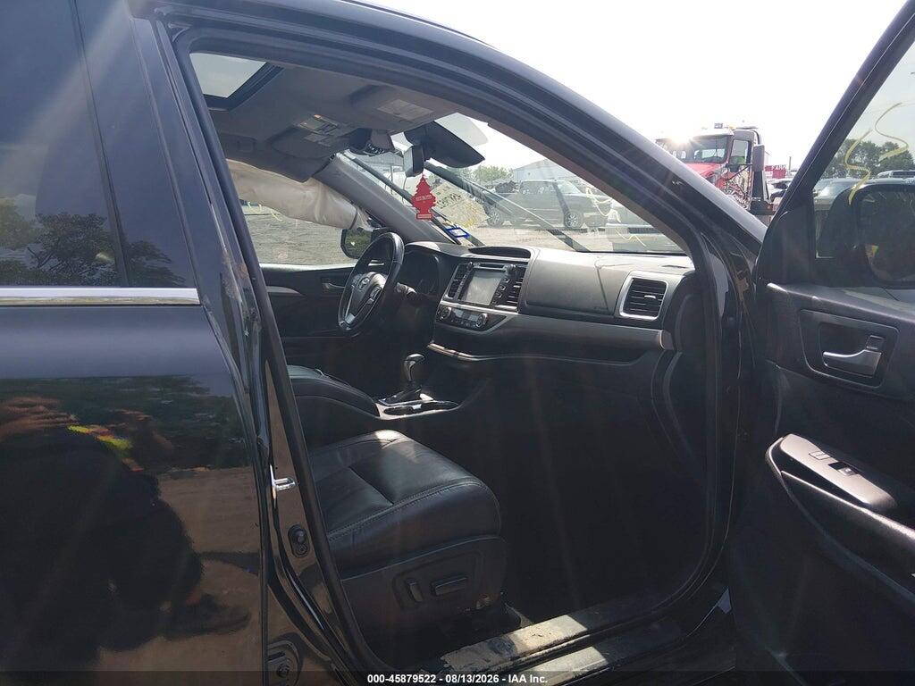5TDKZRFH4HS513261 2017 TOYOTA HIGHLANDER photo no. 5