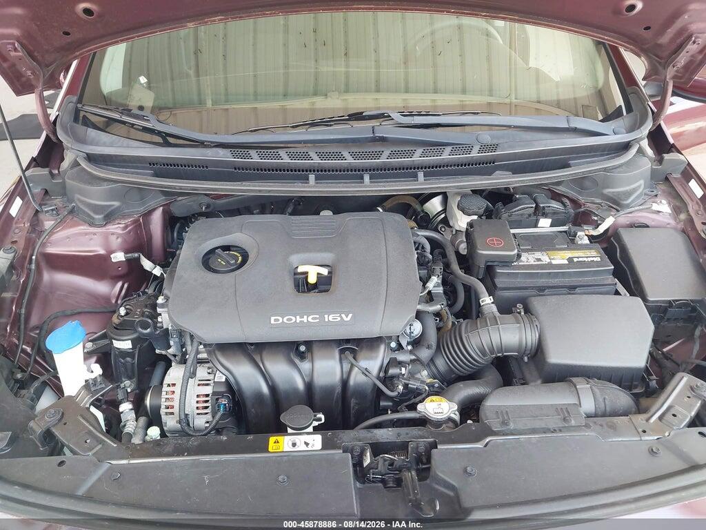3KPFK4A70HE147932 2017 KIA FORTE photo no. 10
