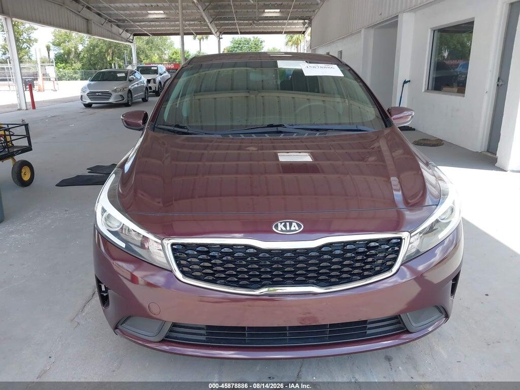 3KPFK4A70HE147932 2017 KIA FORTE photo no. 12