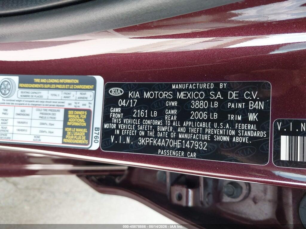 3KPFK4A70HE147932 2017 KIA FORTE photo no. 9