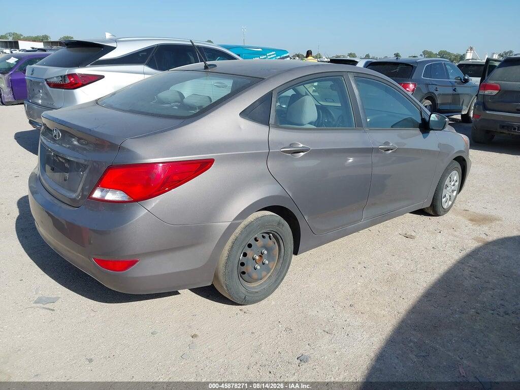 KMHCT4AE2HU386832 2017 HYUNDAI ACCENT photo no. 4