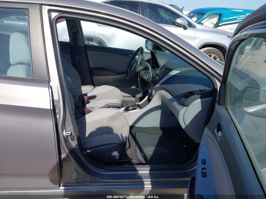 KMHCT4AE2HU386832 2017 HYUNDAI ACCENT photo no. 5