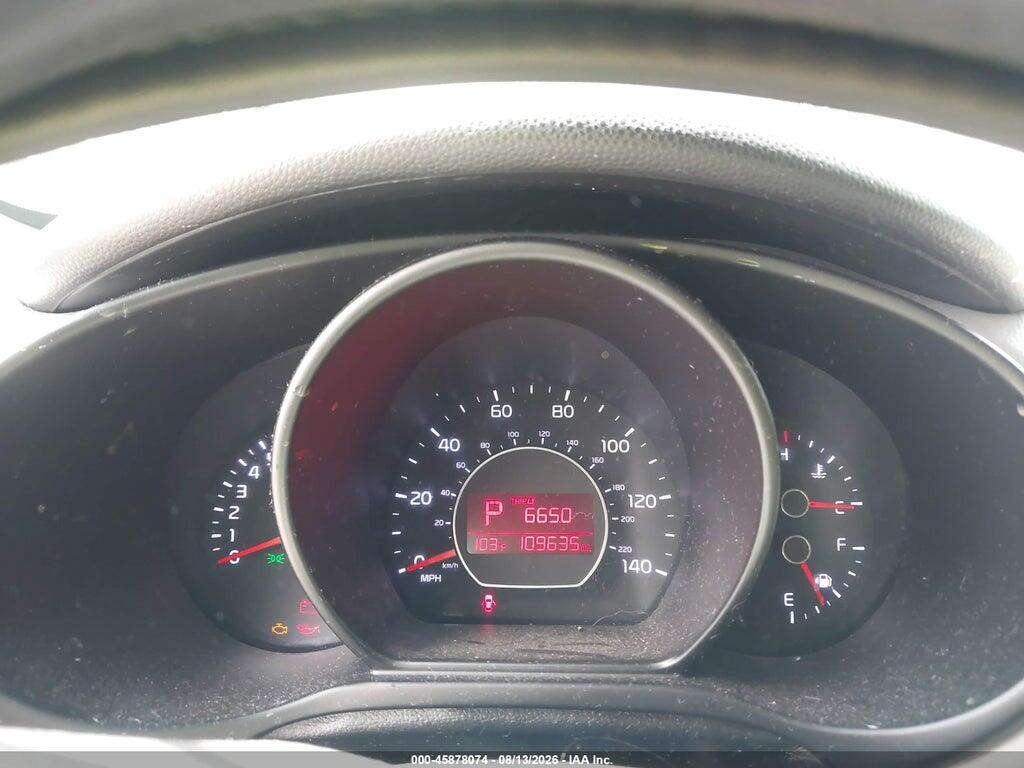KNDJN2A27H7497391 2017 KIA SOUL photo no. 7
