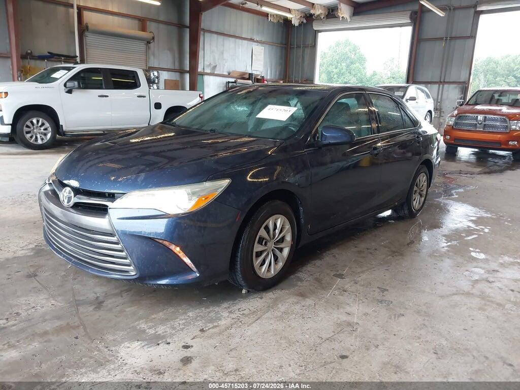 4T1BF1FK3FU996865 2015 TOYOTA CAMRY photo no. 2