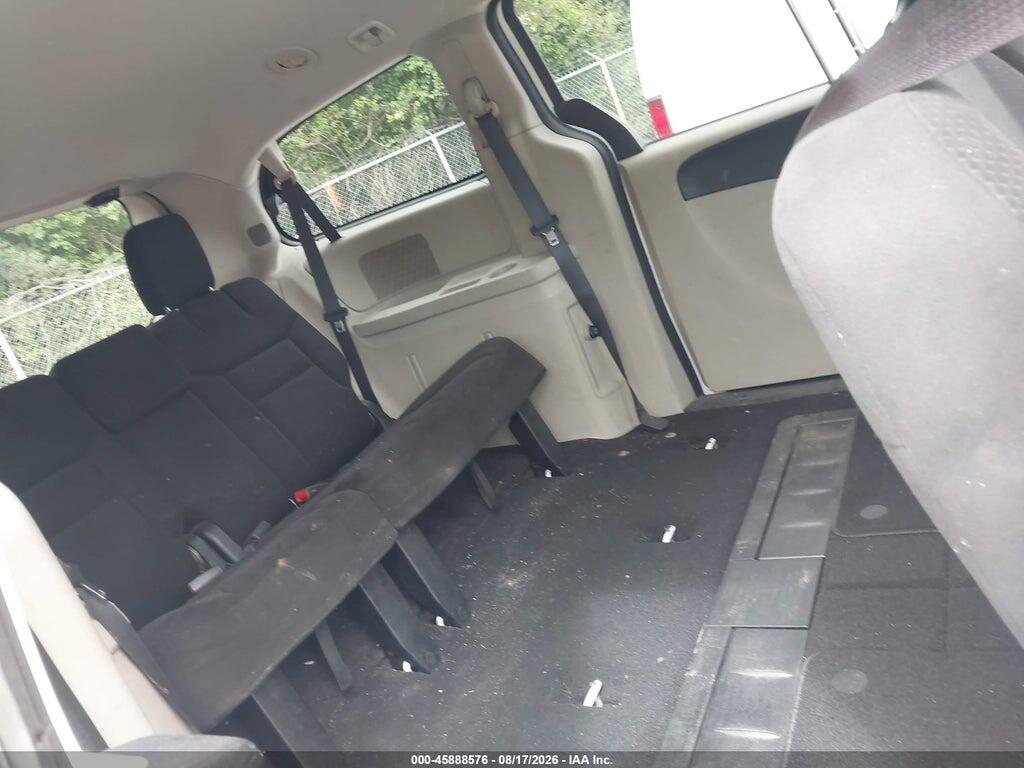 2015 DODGE GRAND CARAVAN SE — Фото 8 из 11