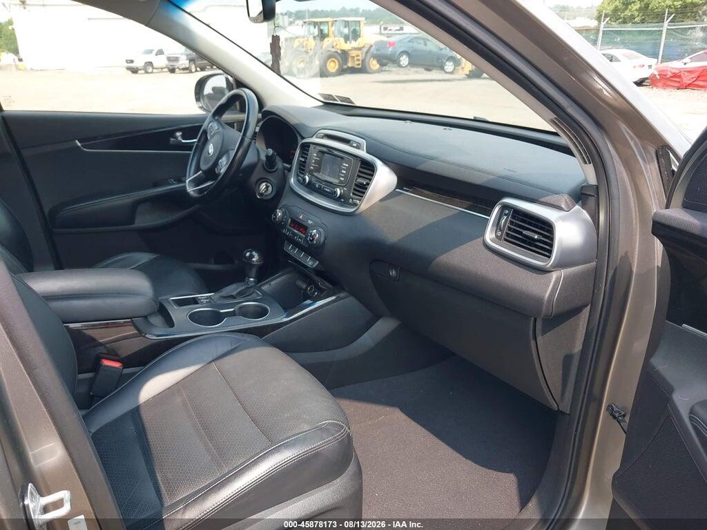 5XYPHDA10GG024082 2016 KIA SORENTO photo no. 5