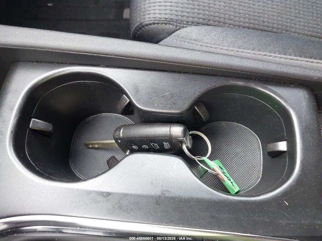 5NMS2CAD4KH119856 2019 HYUNDAI SANTA FE photo no. 11