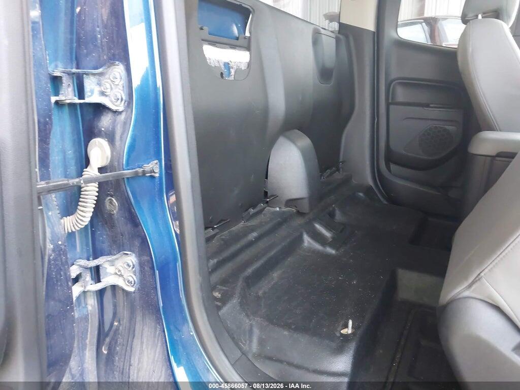 1GCHSBEA4K1228042 2019 CHEVROLET COLORADO photo no. 8