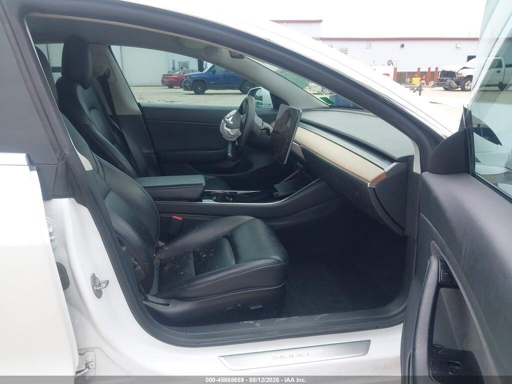 5YJ3E1EA9KF483658 2019 TESLA MODEL 3 photo no. 4