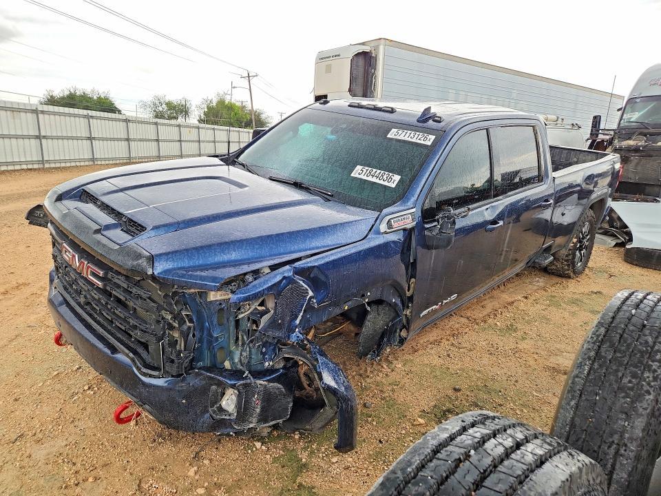 2021 GMC SIERRA K3500 AT4
