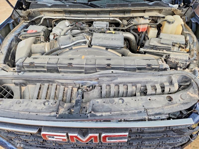 2021 GMC SIERRA K3500 AT4 — Фото 11 из 12