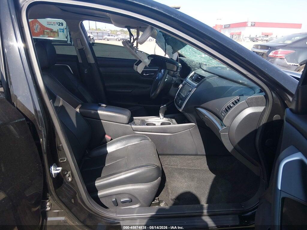 1N4AL3AP1GC129579 2016 NISSAN ALTIMA photo no. 5