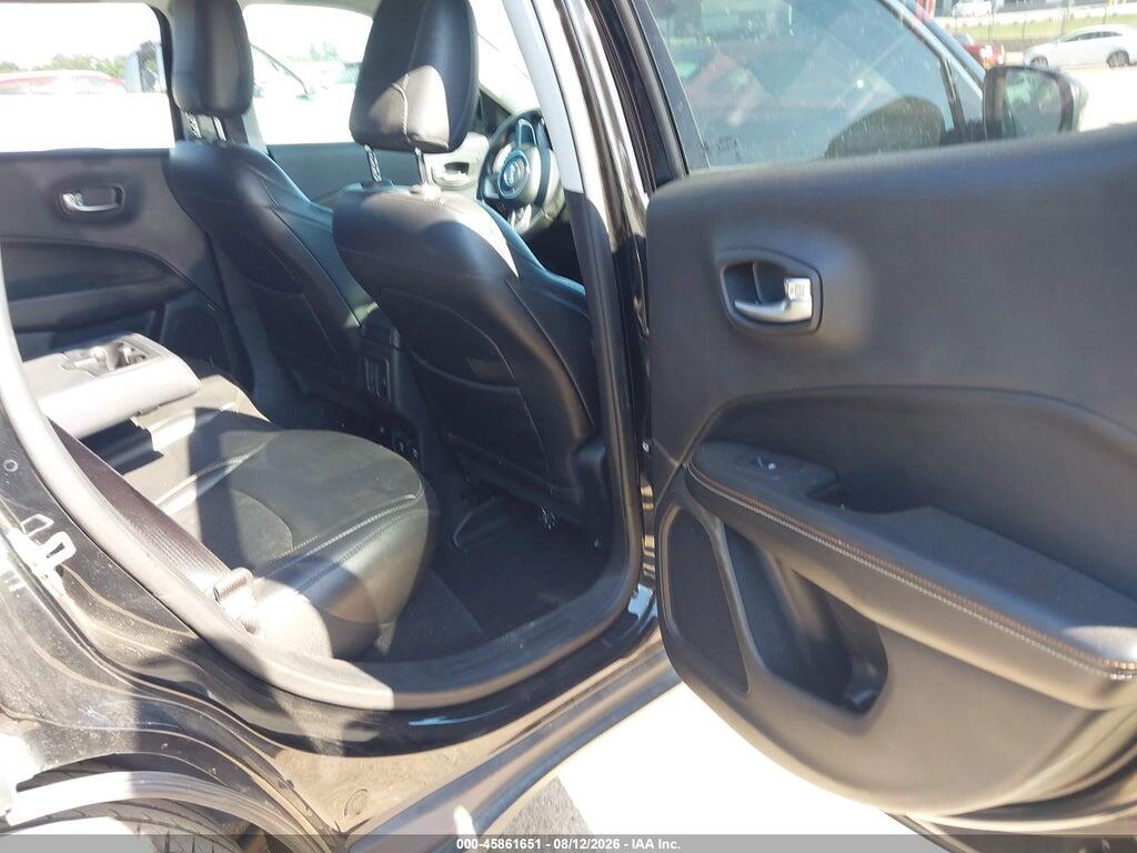 3C4NJCBB3KT711670 2019 JEEP COMPASS photo no. 8