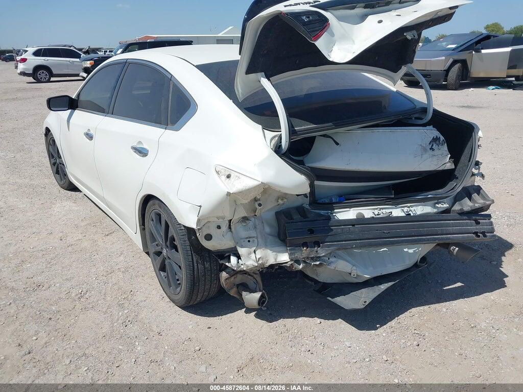 1N4AL3AP0JC210788 2018 NISSAN ALTIMA photo no. 3