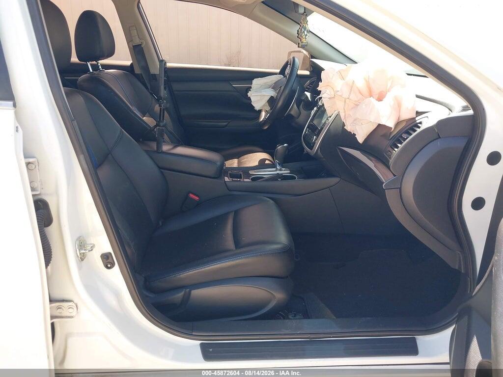 1N4AL3AP0JC210788 2018 NISSAN ALTIMA photo no. 5