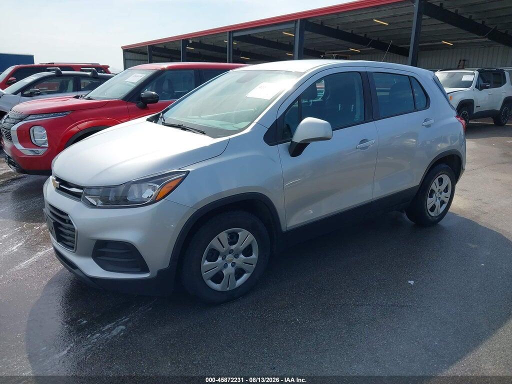 KL7CJKSB8JB584882 2018 CHEVROLET TRAX photo no. 2