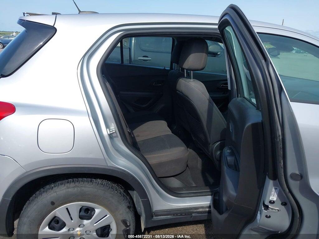 KL7CJKSB8JB584882 2018 CHEVROLET TRAX photo no. 8