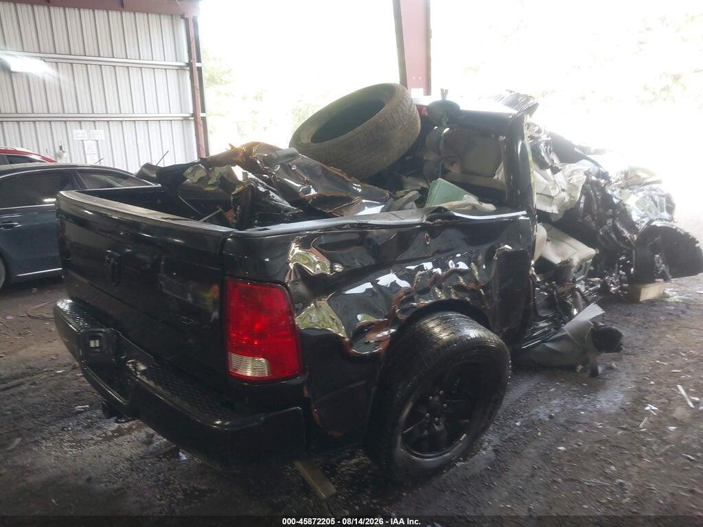 1C6RR7KT2JS286668 2018 RAM 1500 photo no. 4
