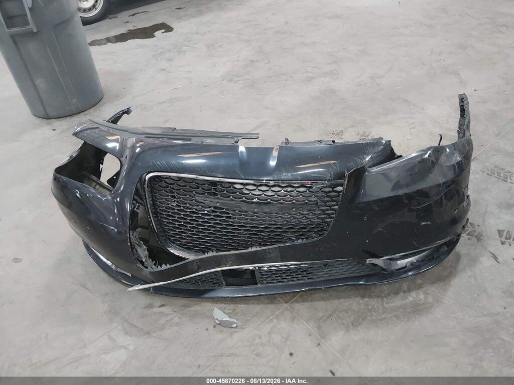 2C3CCAEG8JH324461 2018 CHRYSLER 300 photo no. 11
