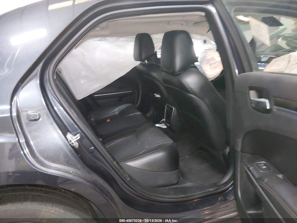 2C3CCAEG8JH324461 2018 CHRYSLER 300 photo no. 8