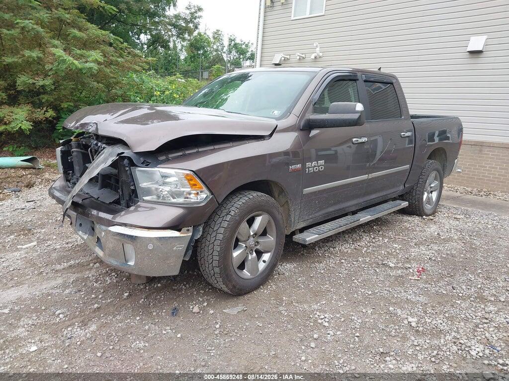 1C6RR7LT8JS276368 2018 RAM 1500 photo no. 2