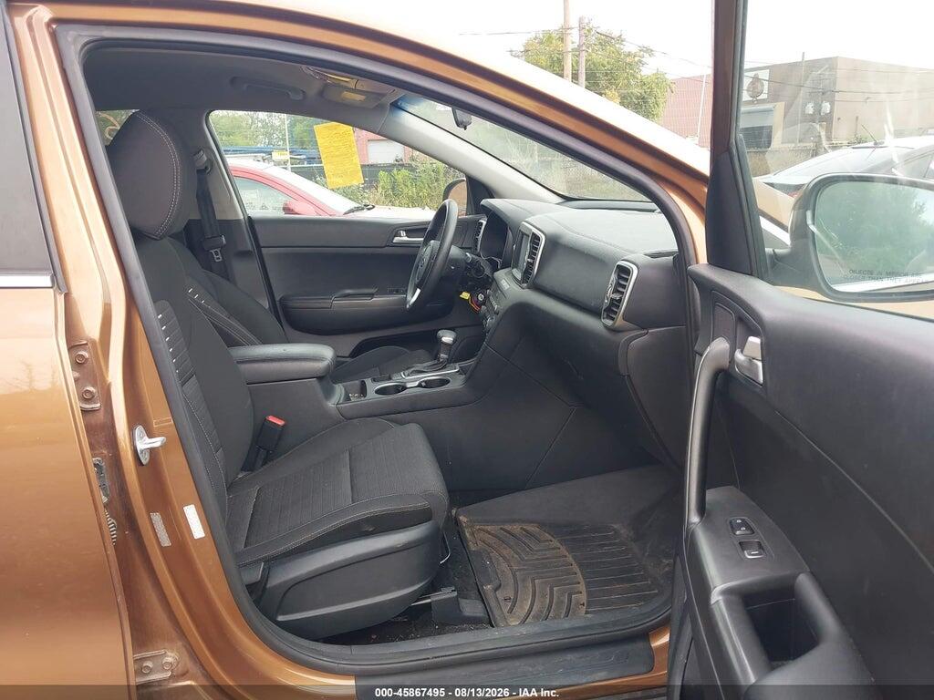KNDPMCAC5J7476749 2018 KIA SPORTAGE photo no. 5