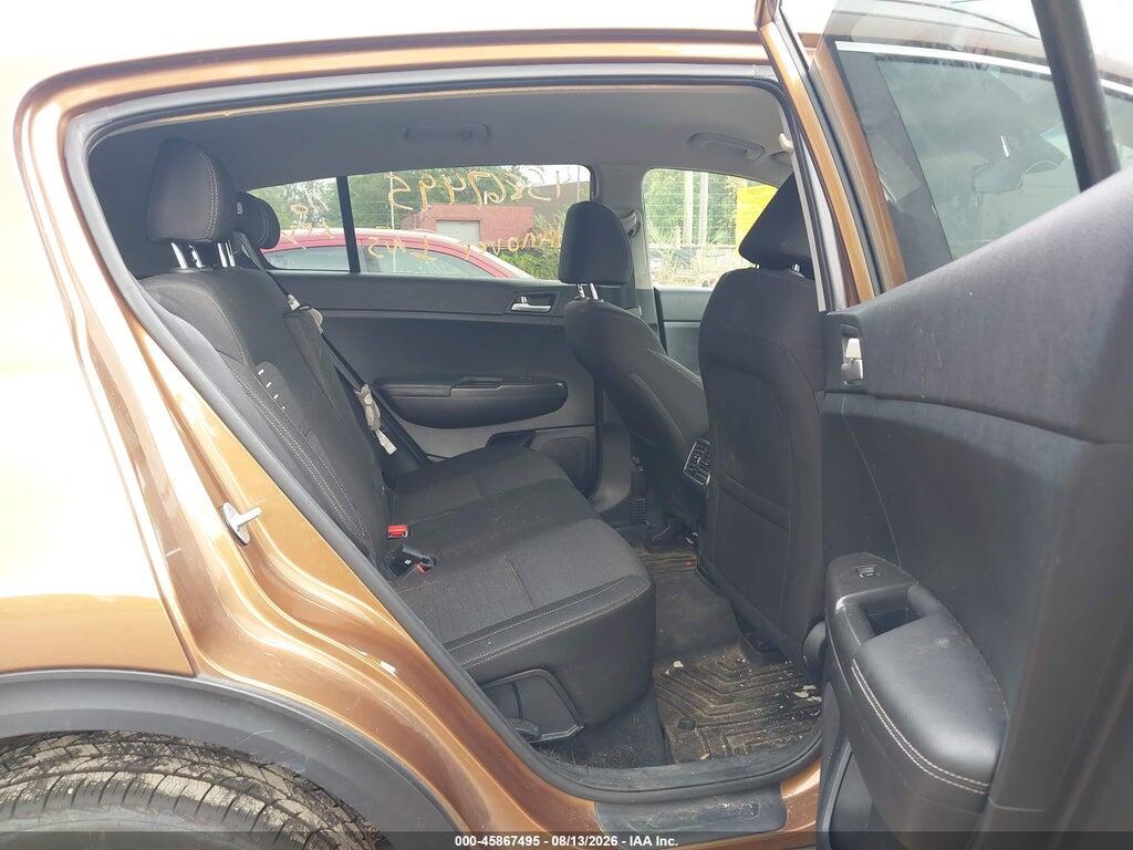 KNDPMCAC5J7476749 2018 KIA SPORTAGE photo no. 8