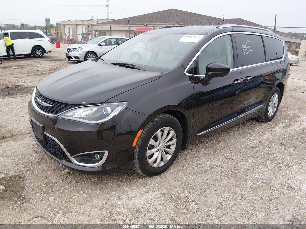 2C4RC1EG7JR330980 2018 CHRYSLER PACIFICA photo no. 2