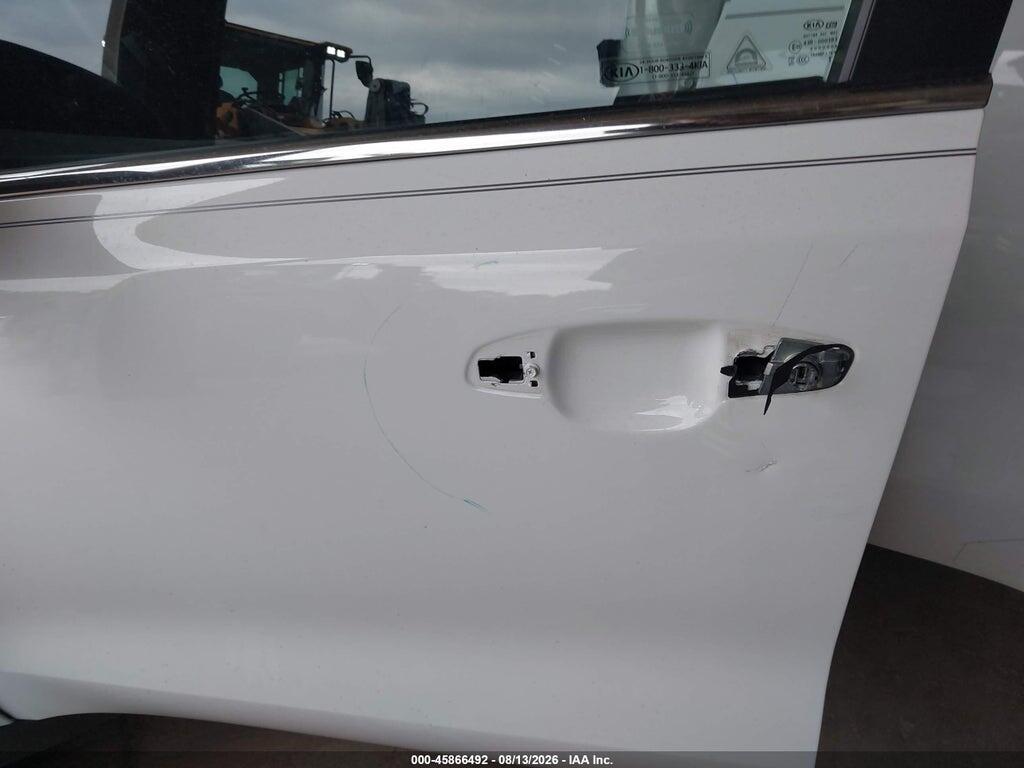 KNDPMCAC9J7450865 2018 KIA SPORTAGE photo no. 6