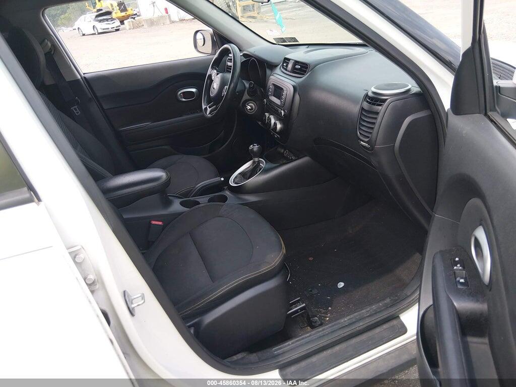 KNDJP3A53E7019796 2014 KIA SOUL photo no. 5