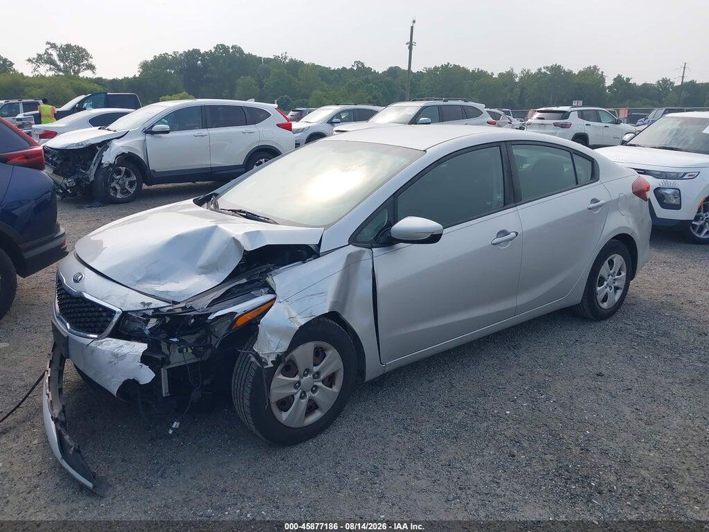 3KPFK4A74HE125867 2017 KIA FORTE photo no. 2
