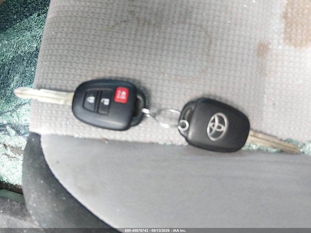 2T3WFREV0HW335039 2017 TOYOTA RAV4 photo no. 11
