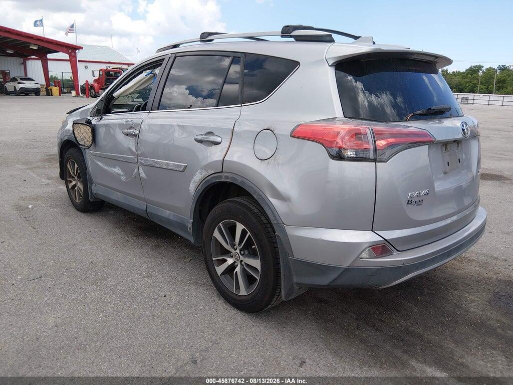 2T3WFREV0HW335039 2017 TOYOTA RAV4 photo no. 3