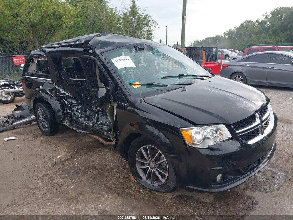 2C4RDGCG7HR841778 2017 DODGE GRAND CARAVAN photo no. 1