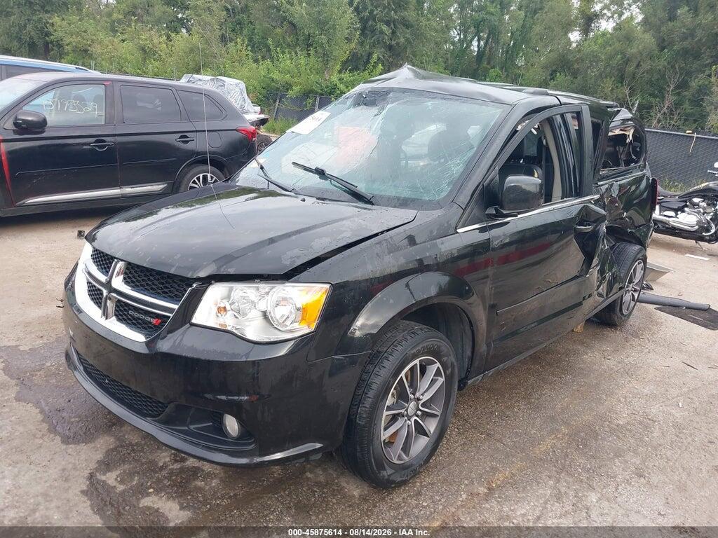 2C4RDGCG7HR841778 2017 DODGE GRAND CARAVAN photo no. 2
