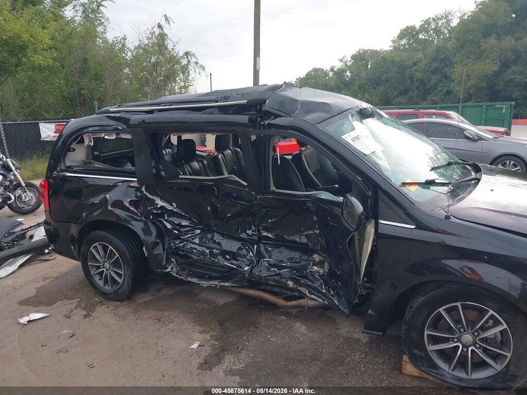 2C4RDGCG7HR841778 2017 DODGE GRAND CARAVAN photo no. 6
