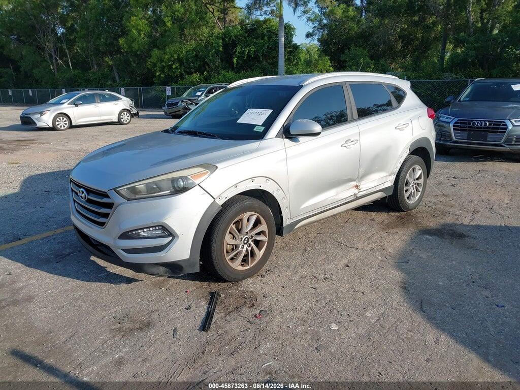 KM8J33A49HU296487 2017 HYUNDAI TUCSON photo no. 2