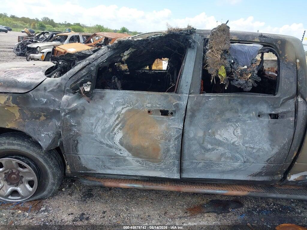 3C6UR5CL3FG620377 2015 RAM 2500 photo no. 6