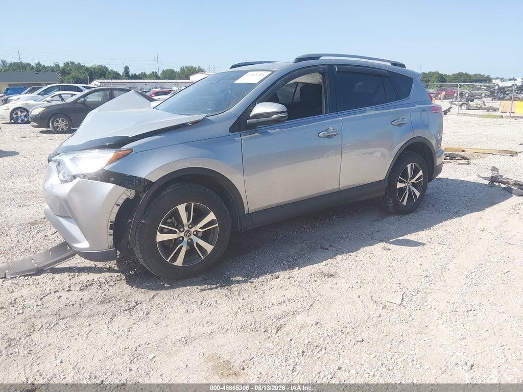 JTMRFREVXJJ234432 2018 TOYOTA RAV4 photo no. 2