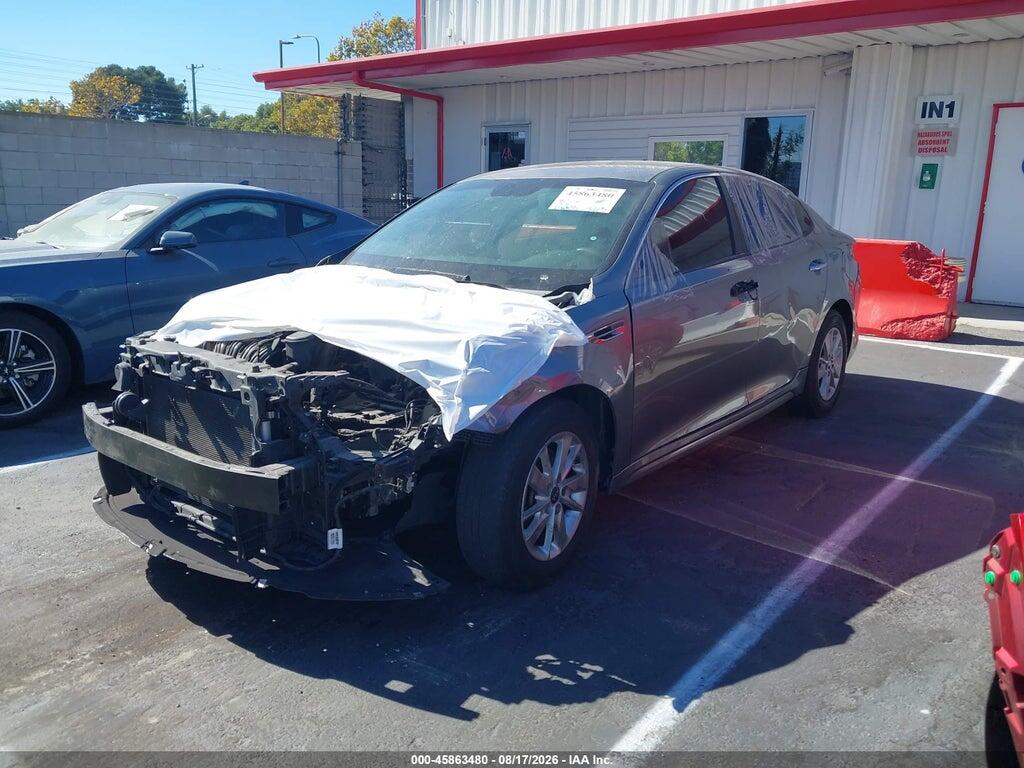 5XXGT4L3XJG183460 2018 KIA OPTIMA photo no. 2