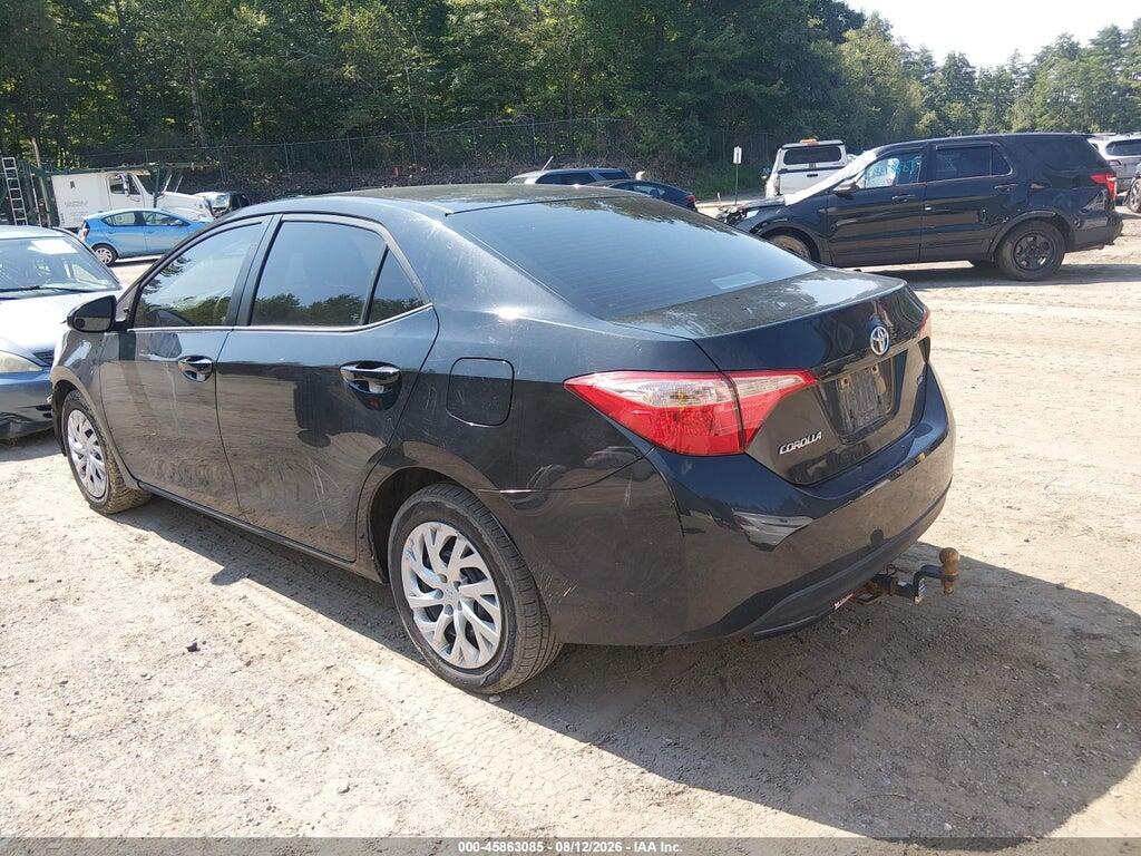 5YFBURHE2JP759290 2018 TOYOTA COROLLA photo no. 3